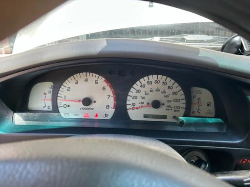 Silver 2002 Toyota Tacoma Xtracab