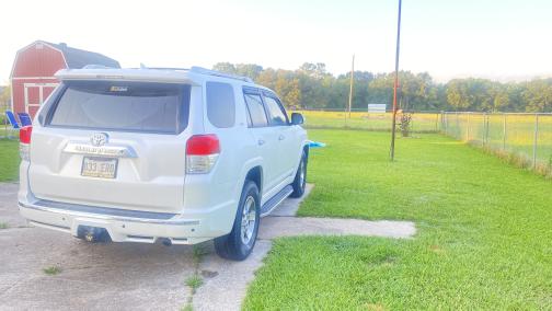 Photo 4 of 30 of 2013 Toyota 4Runner SR5