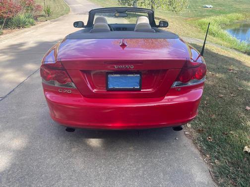 Red 2008 Volvo C70 T5