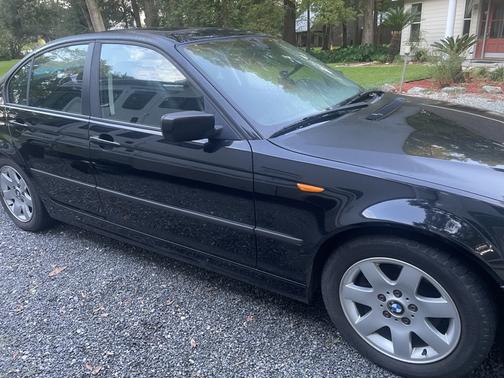 2005 BMW 325 i
