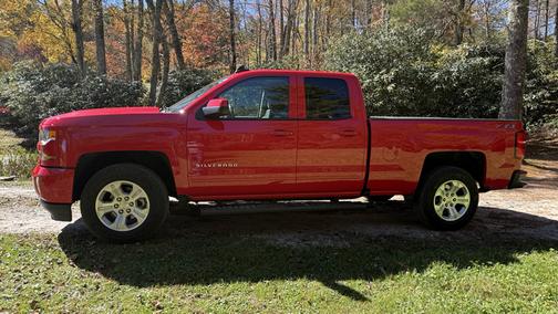 2018 Chevrolet Silverado 1500 2LT