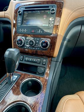 2014 Chevrolet Traverse LTZ