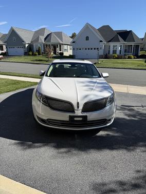 White 2013 Lincoln MKS Base