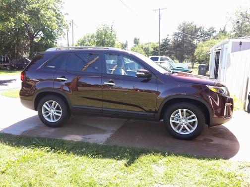2014 Kia Sorento LX