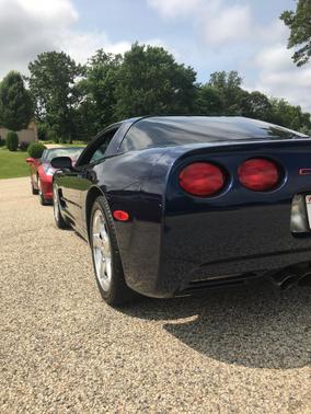 Blue 2001 Chevrolet Corvette Base