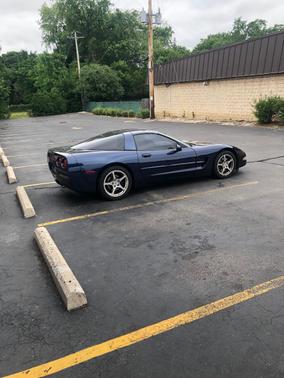Blue 2001 Chevrolet Corvette Base