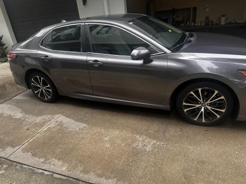 2019 Toyota Camry SE