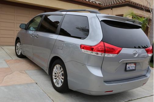 2011 Toyota Sienna XLE