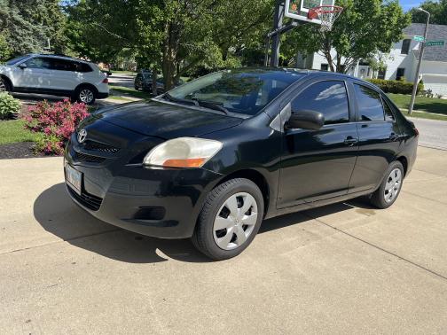 2007 Toyota Yaris Base
