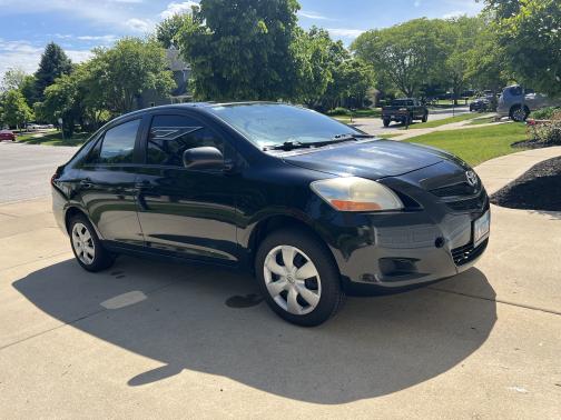2007 Toyota Yaris Base