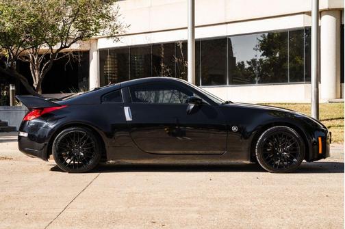 Black 2006 Nissan 350Z Touring