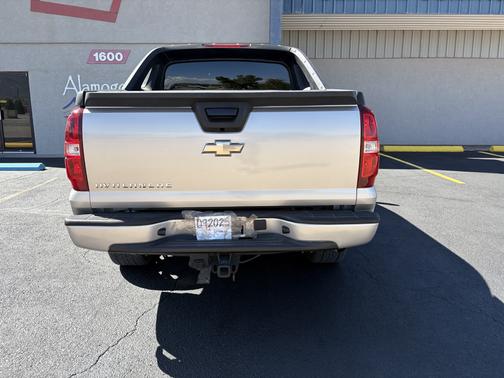 Gold 2008 Chevrolet Avalanche 1500 LT