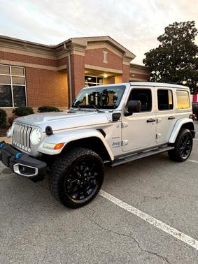 2022 Jeep Wrangler Unlimited 4xe Sahara