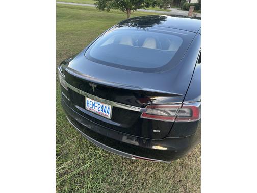 2014 Tesla Model S 85