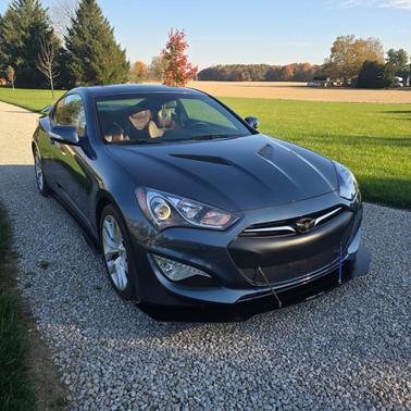 Blue 2013 Hyundai Genesis Coupe 3.8 Grand Touring