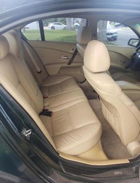 Green 2005 BMW 525 i