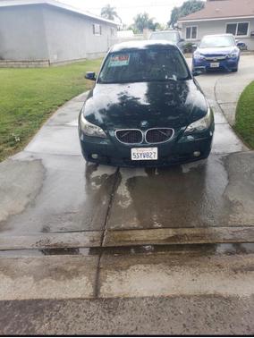 Green 2005 BMW 525 i