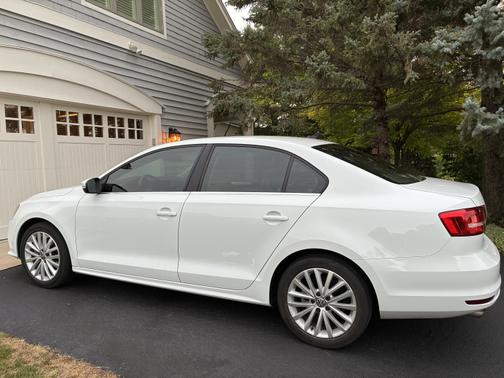 2015 Volkswagen Jetta Auto SE w/Connectivity