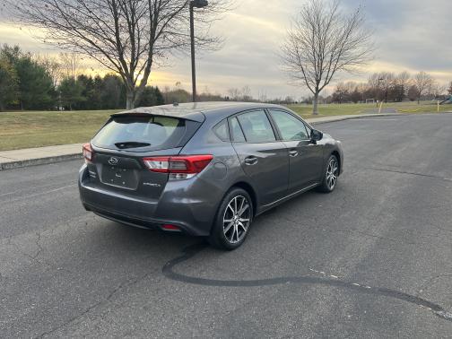 2022 Subaru Impreza Base