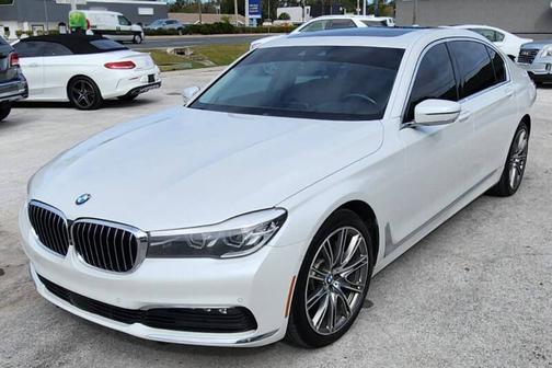 White 2016 BMW 740 i
