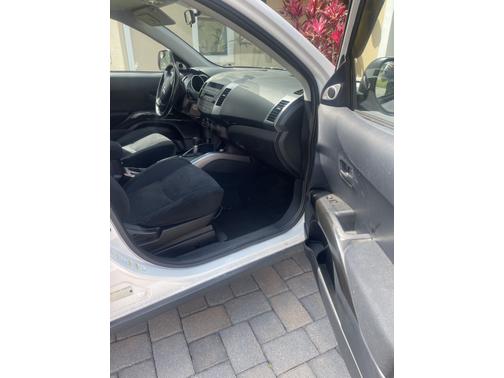 2007 Mitsubishi Outlander LS