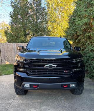 Black 2021 Chevrolet Silverado 1500 LT Trail Boss