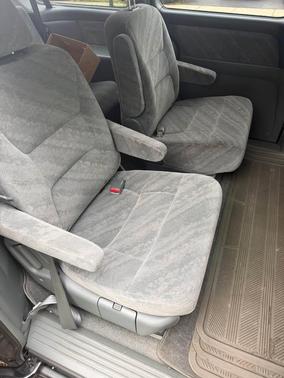 Gray 2004 Honda Odyssey EX