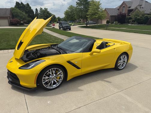 Yellow 2014 Chevrolet Corvette Stingray Z51
