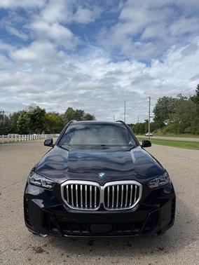 Blue 2025 BMW X5 xDrive40i