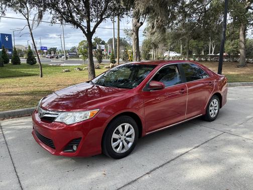 2014 Toyota Camry LE