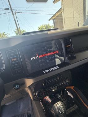 Green 2023 Ford Bronco Badlands Advanced
