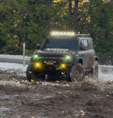 Green 2023 Ford Bronco Badlands Advanced