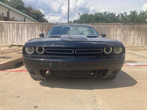 Black 2019 Dodge Challenger SXT