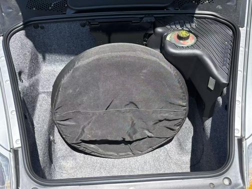 1999 Porsche Boxster Base