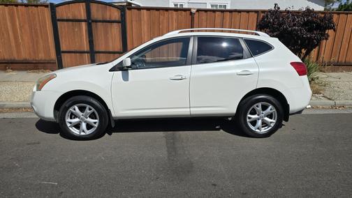 2009 Nissan Rogue SL