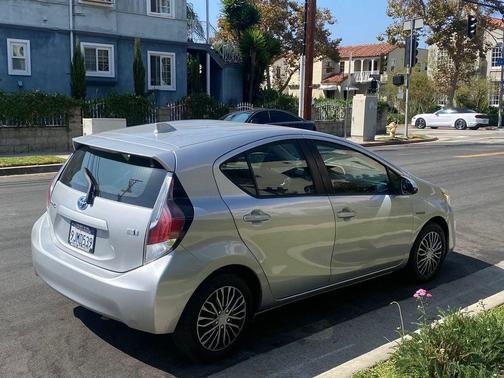 2015 Toyota Prius c Three