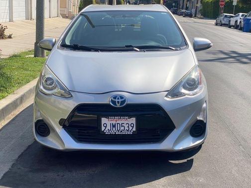 2015 Toyota Prius c Three