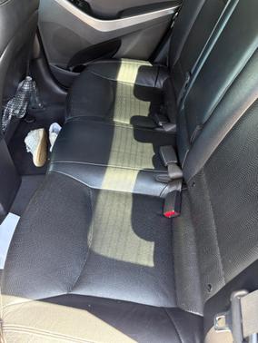 2012 Hyundai ELANTRA Limited