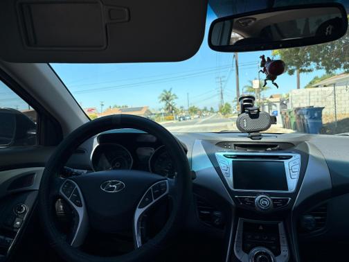 2012 Hyundai ELANTRA Limited