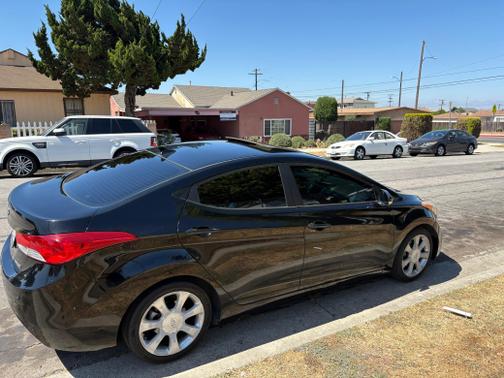 2012 Hyundai ELANTRA Limited