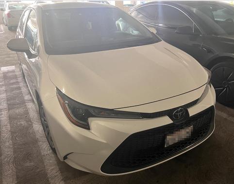 White 2021 Toyota Corolla LE