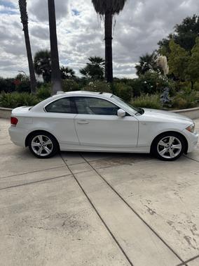 White 2012 BMW 128 i
