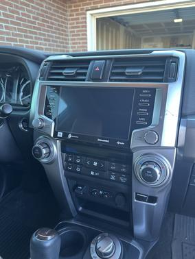 Green 2022 Toyota 4Runner Limited
