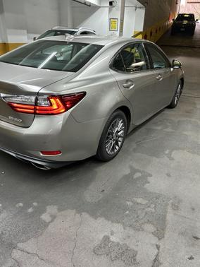 2018 Lexus ES 350 Base