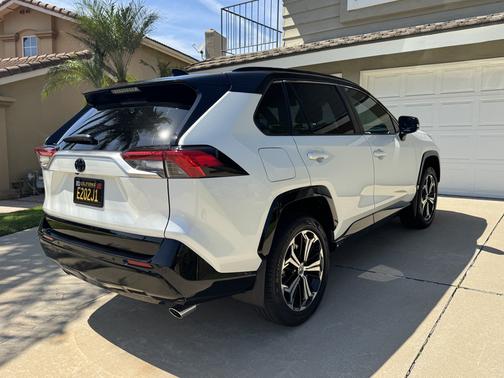 White 2022 Toyota RAV4 Prime XSE
