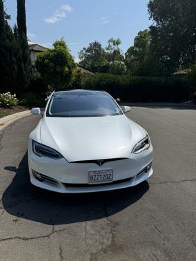 2017 Tesla Model S 75D