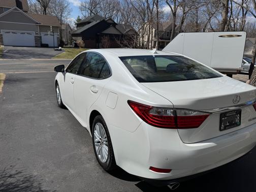2013 Lexus ES 350 Base