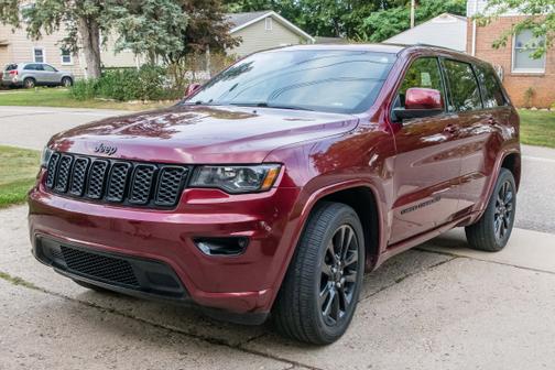 2019 Jeep Grand Cherokee Altitude