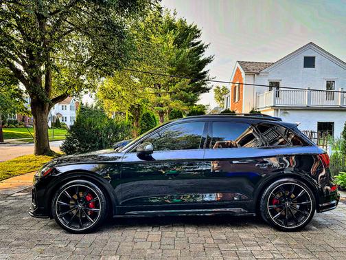 Black 2021 Audi SQ5 3.0T Premium Plus