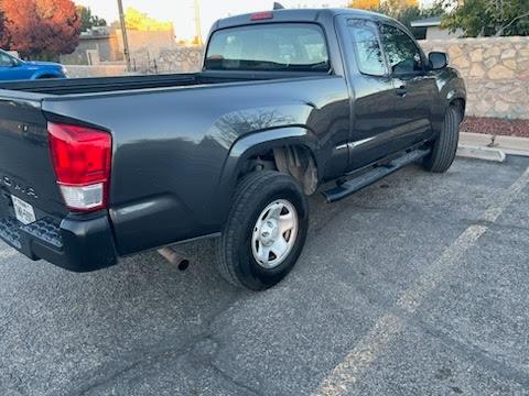 2017 Toyota Tacoma SR